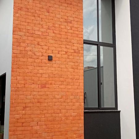 Linda Casa Moderna E Ampla Presidente Prudente Exterior foto